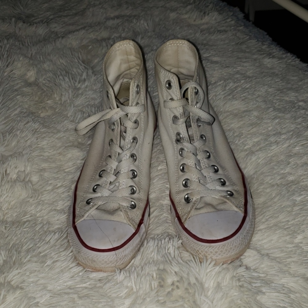 White high top converse sneakers